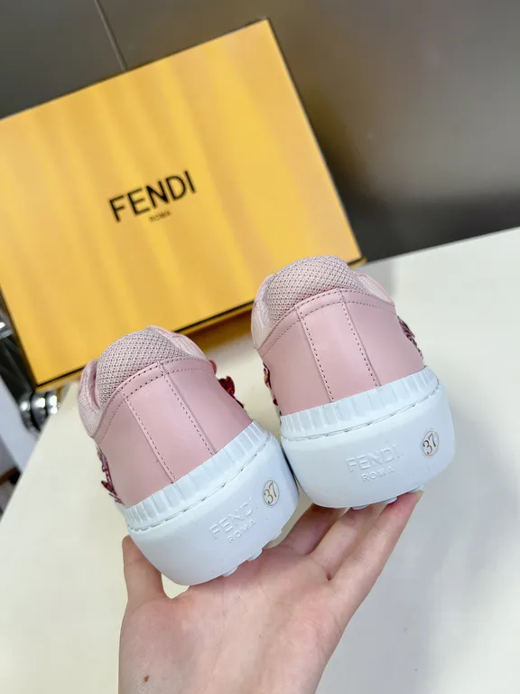 Fendi Shoe 